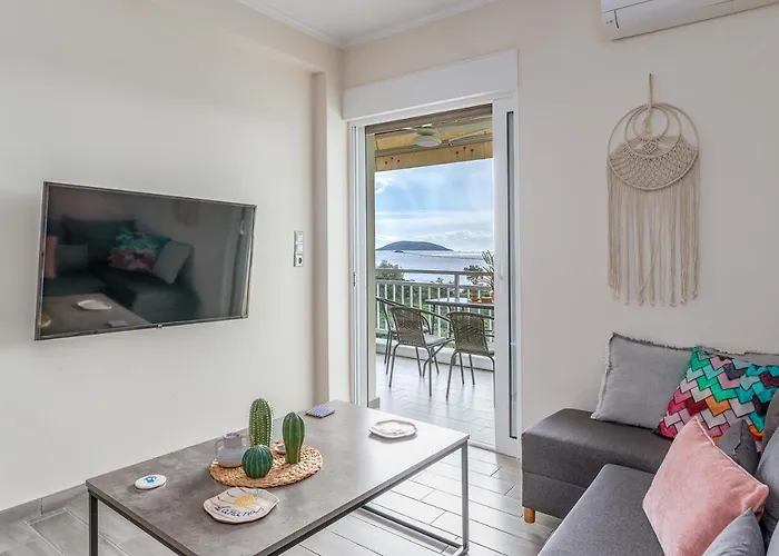 Fantastic Sea View One-Bedroom Apartment - Lagonissi