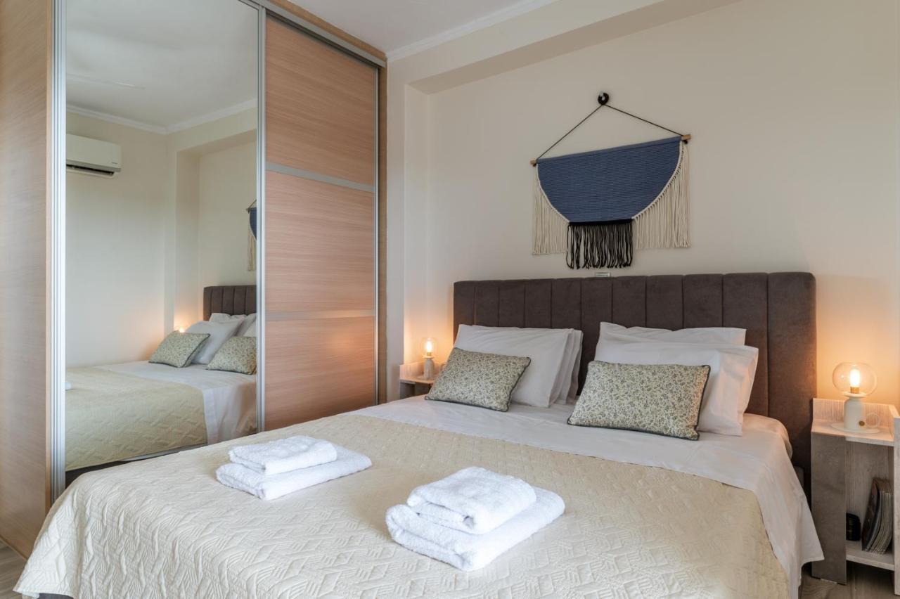Fantastic Sea View One-bedroom - Lagonissi *