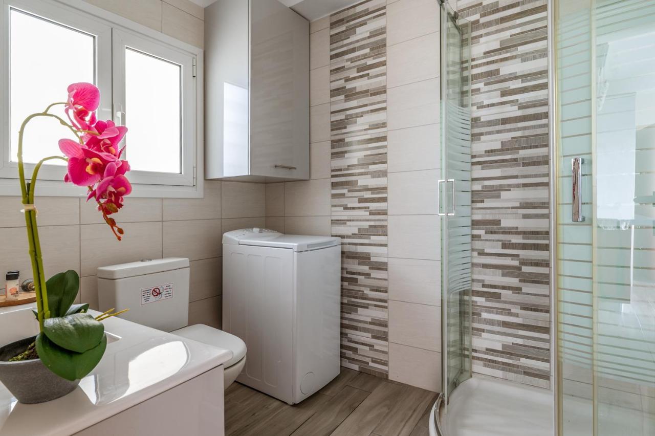 Fantastic Sea View One-bedroom - Lagonissi * Lagonisi
